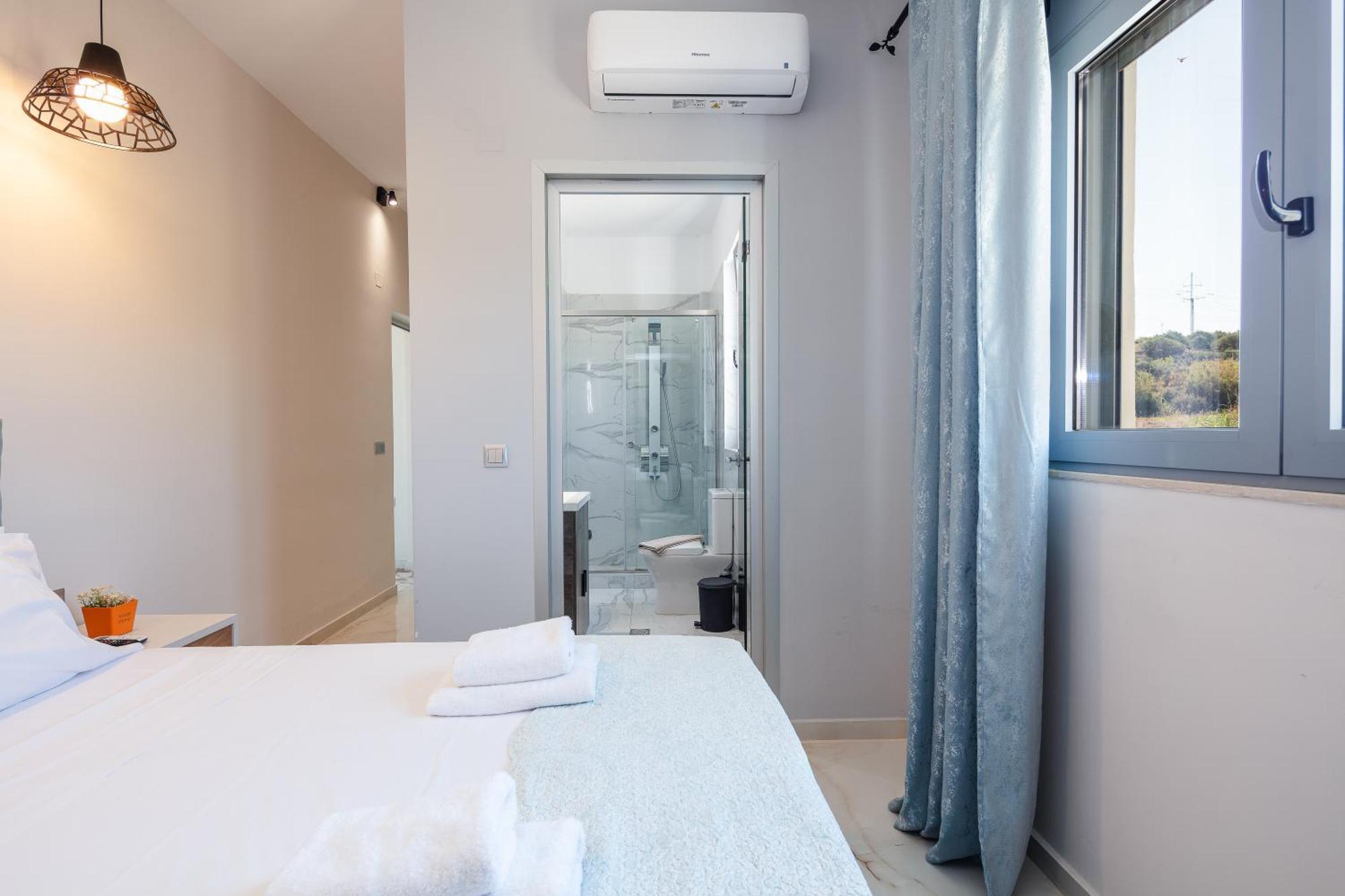 Hotel Iosifina, 80 Metres From Episkopi Beach! Dhramia Номер фото