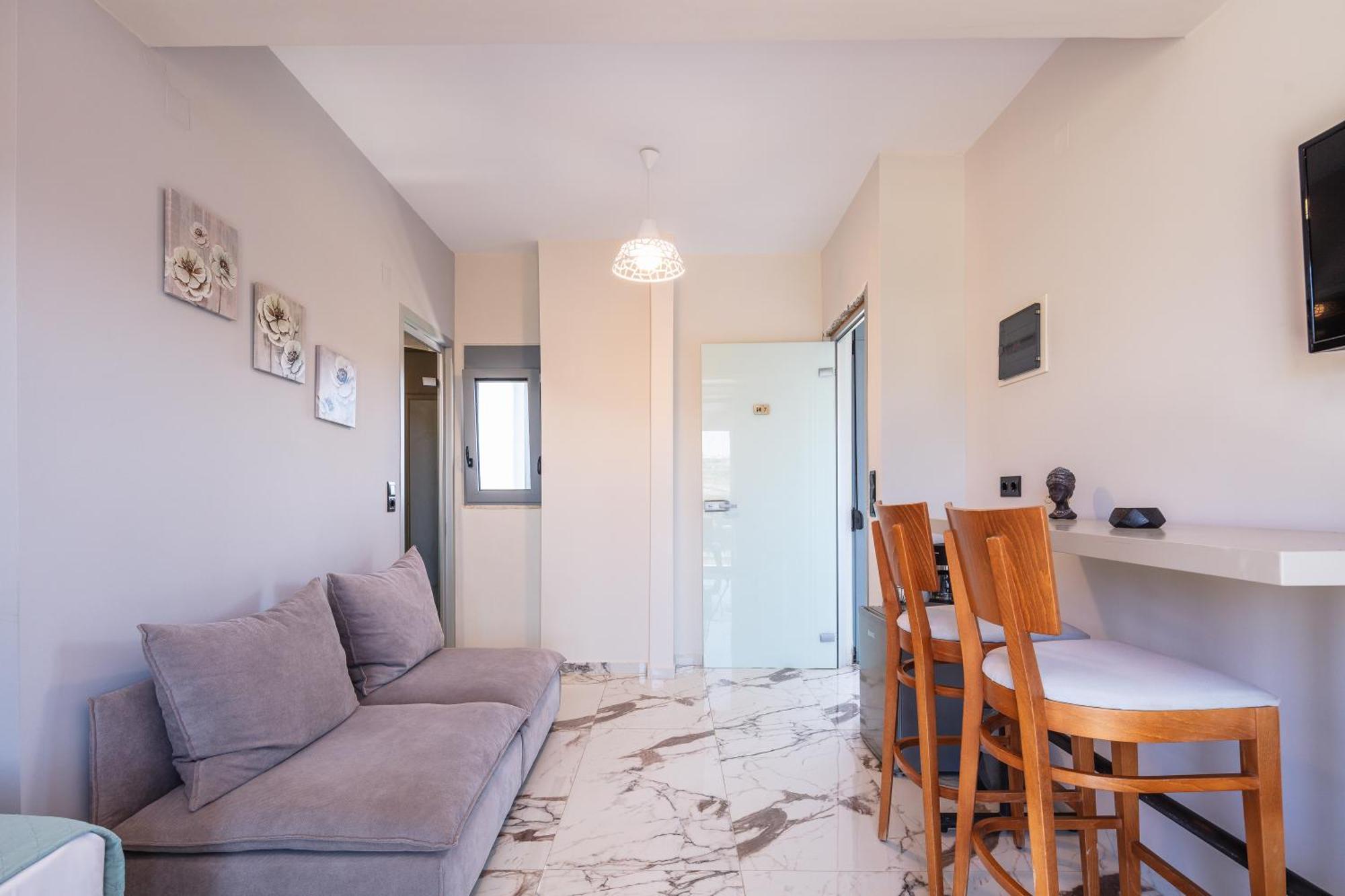Hotel Iosifina, 80 Metres From Episkopi Beach! Dhramia Экстерьер фото