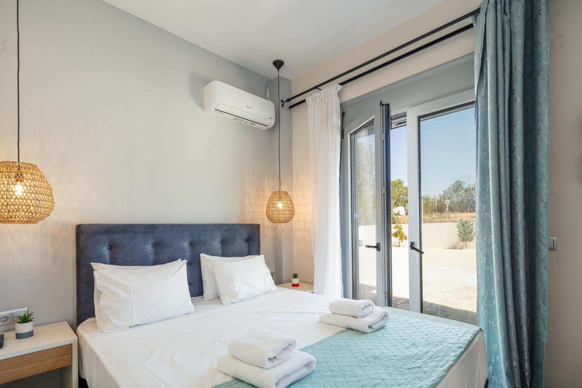 Hotel Iosifina, 80 Metres From Episkopi Beach! Dhramia Экстерьер фото